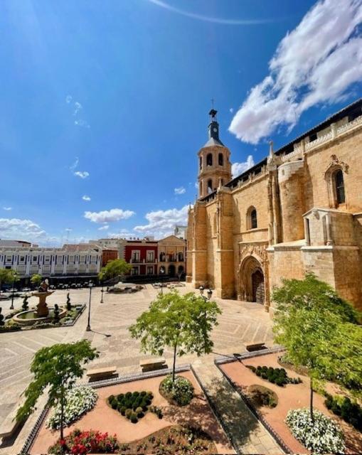 Apartamento Plaza Espana Valdepenas Luaran gambar